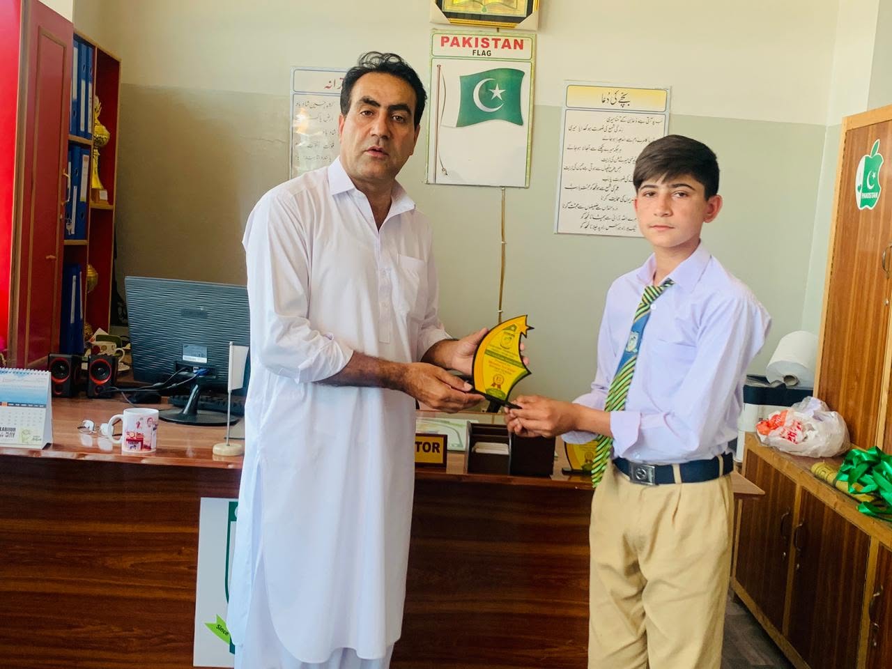 Prize distribution ceremony at school
